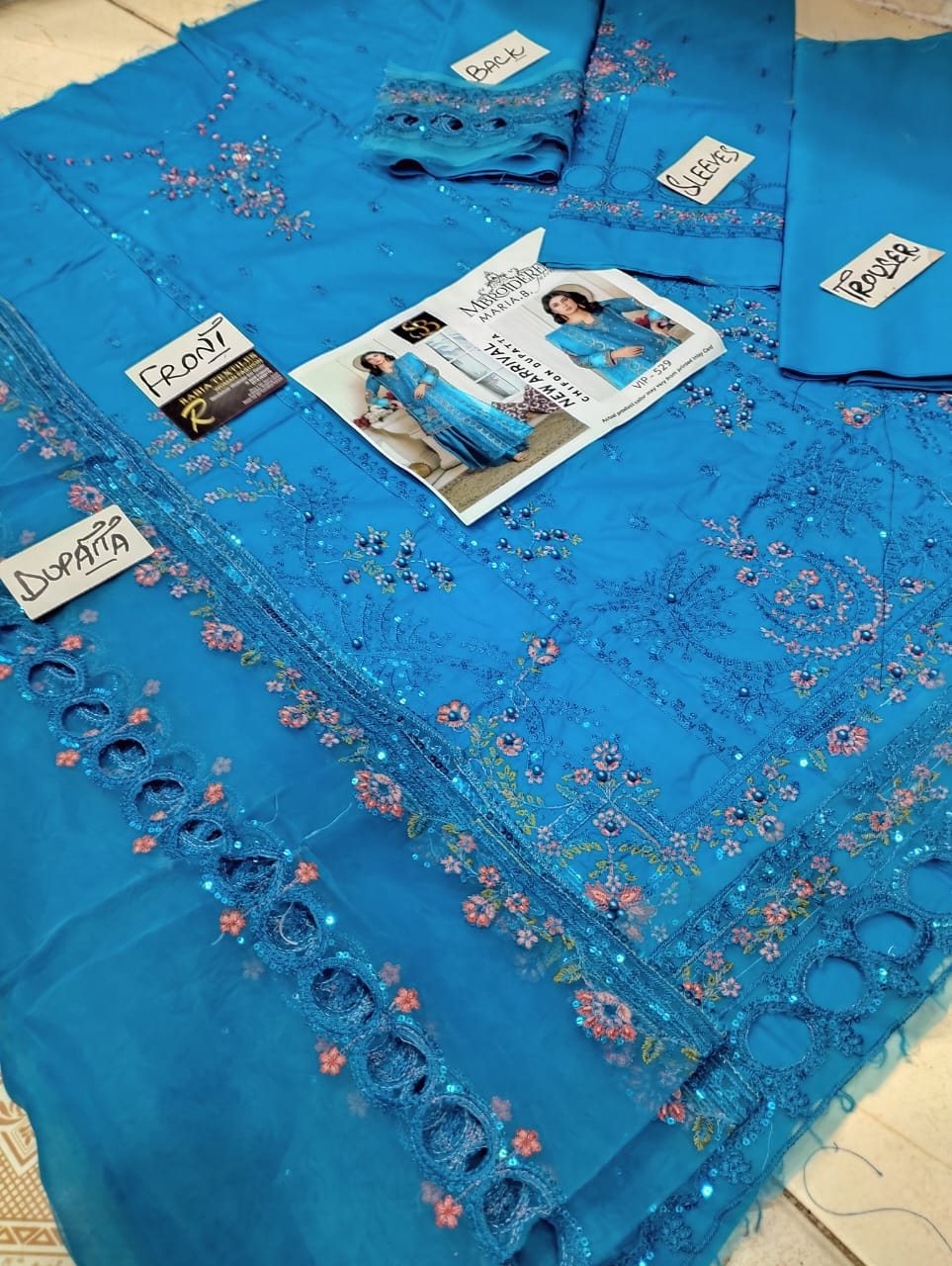 Maria.B Ring Dupatta Luxury Embroidered 3-Piece Suit